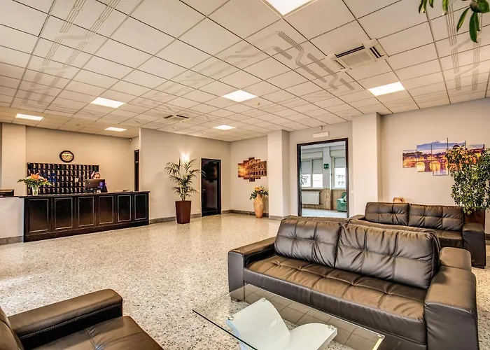 Hotel Domus Urbis 2*