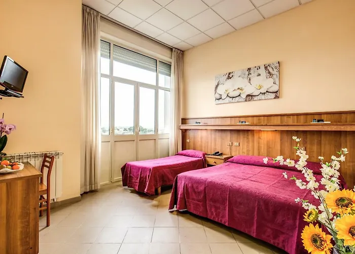 Domus Urbis Hotel 2*
